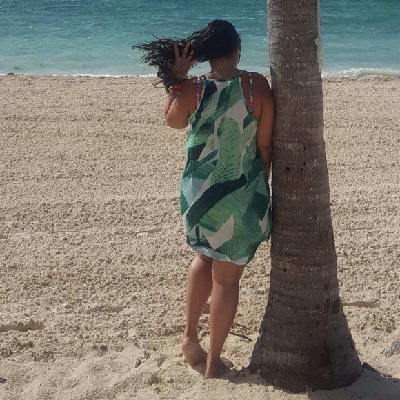 Dress - Picture 2 of 2